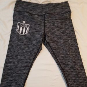 Victory Apparel Crop Leggings